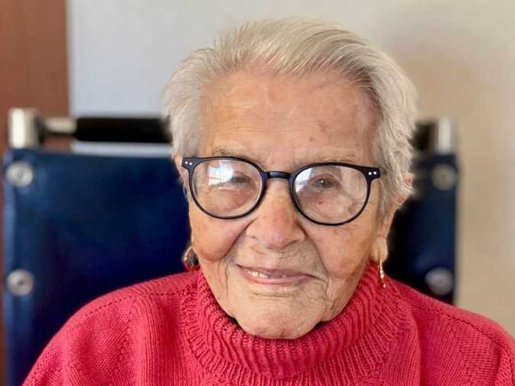 The oldest known Holocaust survivor, Rose Girone, passes away at the age of 113