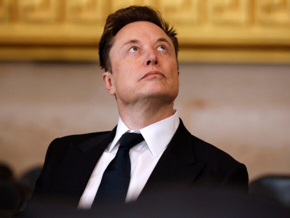 The White House claims that Musk does not work for DOGE and does not have decision-making authority