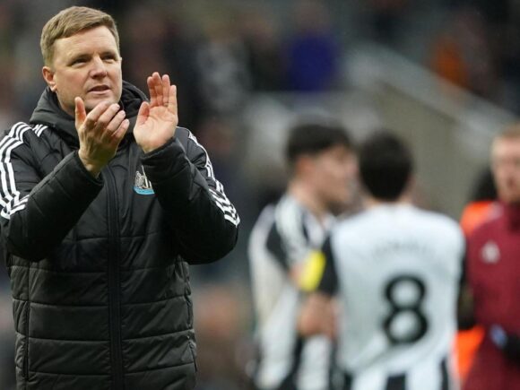 Howe claims that inconsistent Newcastle needs to be faultless at Liverpool