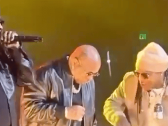 Birdman Seems to Doze Off on Stage at the Hot Boys Reunion Tour Stop