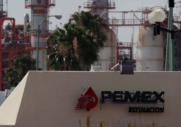 Mexico’s Pemex Looks for New Customers in Europe, China, and India Despite US Tariffs