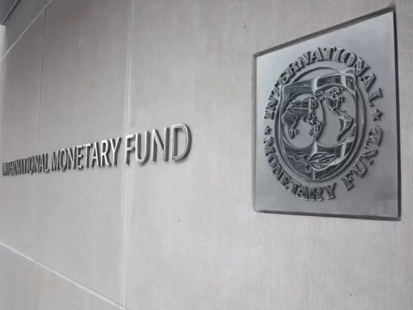 IMF Says US Will Take the Hardest Economic Hit Among Advanced Economies