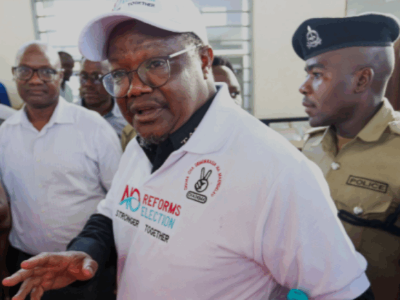 Tanzanian Police Arrest Leaders of the Opposition on Their Way to Court
