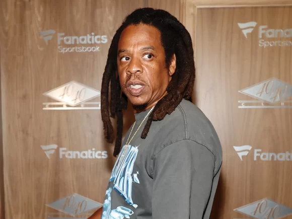 Jay-Z’s accuser of rape wants his lawsuit dismissed