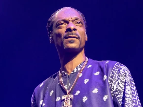 Snoop Dogg seeks to dismiss a $100 million lawsuit regarding the dispute over death row records