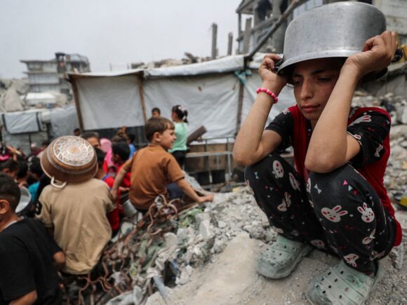 The UN claims that despite border drop-offs, no humanitarian aid has reached Gaza