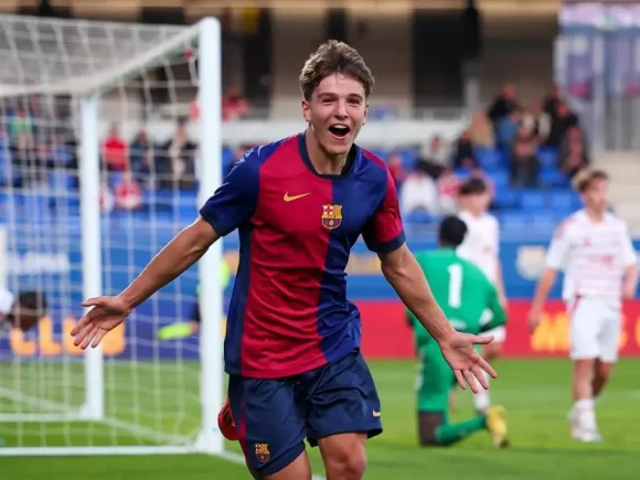 Manchester United and Chelsea are reportedly interested in Juan Hernandez of Barcelona