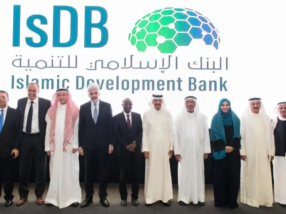 Uganda and the Islamic Development Bank Sign $800 Million Financing Agreement to Promote Infrastructure and Trade
