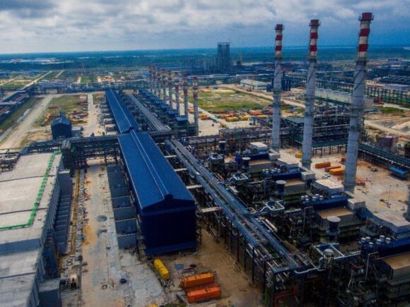 Nigeria’s Dangote oil refinery has called off maintenance for the gasoline unit that was scheduled for June, according to IIR