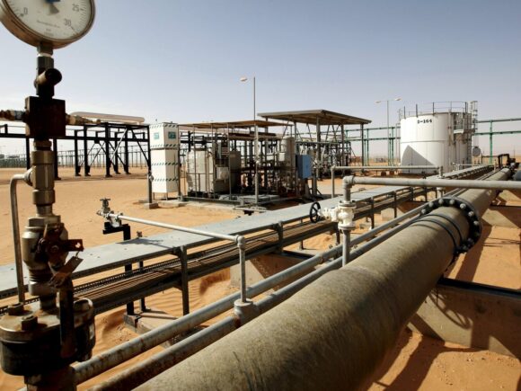 Libya reports a pipeline south of Zawiya city had an oil leak