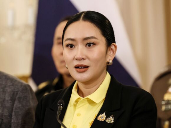 The Thai Prime Minister has no intention of resigning or dissolving parliament, according to a ruling party official