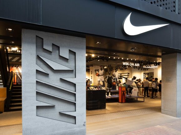 Nike’s stock rises as a turnaround is underway despite tariff concerns