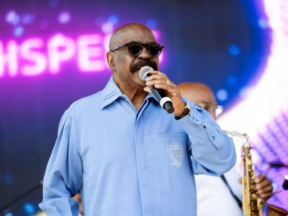 Walter Scott, the Whispers’ founding member, dies at age 81