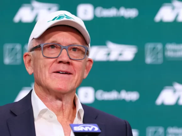 Johnson, a co-owner of the New York Jets, purchases a Crystal Palace share