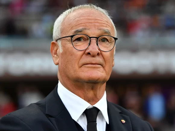 Ranieri turns down a job in Italy to stay as senior adviser to Rome