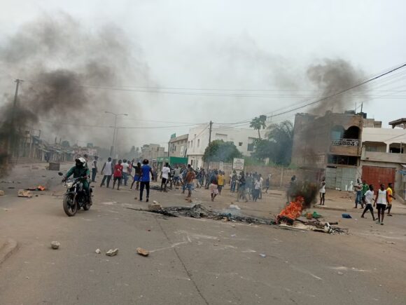 Togo soldiers disperse demonstrations opposing the longstanding leader
