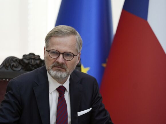 Czech Republic Bans Chinese AI Company DeepSeek in the Public Sector Due to Concerns About Data Security