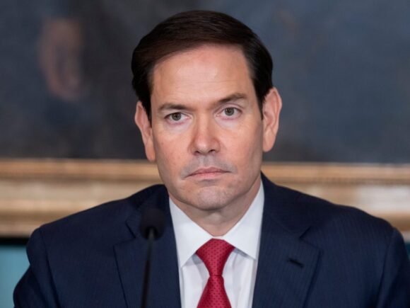To try to fool US officials, an impostor uses AI to mimic Marco Rubio