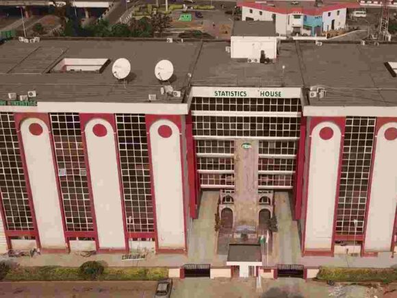 The headline inflation rate in Nigeria drops to 22.22%