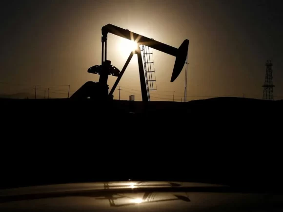 Trump’s shortened deadline for Russia and the US-EU trade accord cause oil to increase 2%