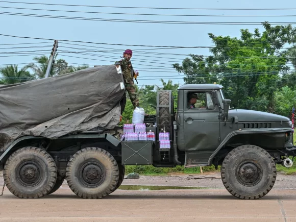 Thailand accuses Cambodia of breaking the ceasefire as tensions rise along the border