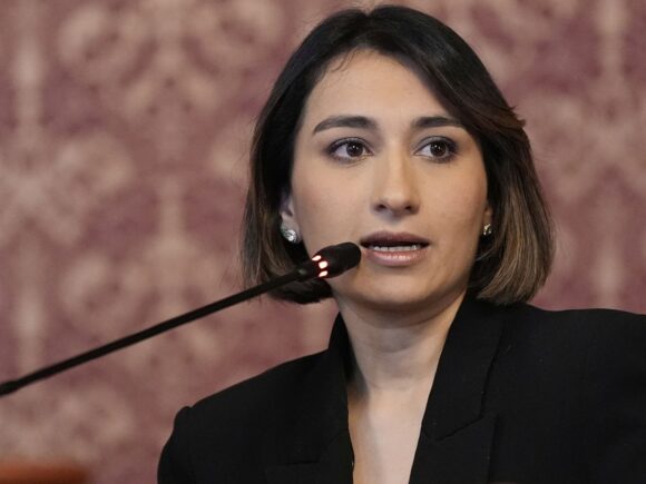 Laura Sarabia, Colombia’s Foreign Minister, Steps Down Due to Passport Issue