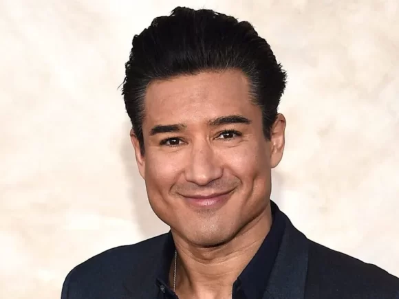 Mario Lopez wins an extension of the restraining order against the cheerleader who is suing him for defamation