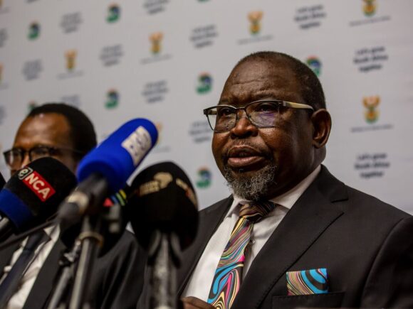 South African finance minister has not yet announced plans to reduce the inflation target