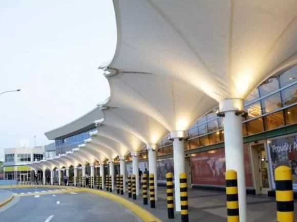 Kenya abandons the Adani contract and turns to development banks for airport expansion