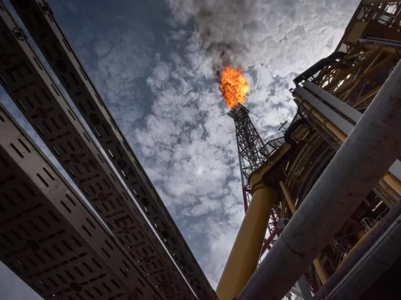 Angola aims for gas expansion as oil production remains stagnant following its departure from OPEC