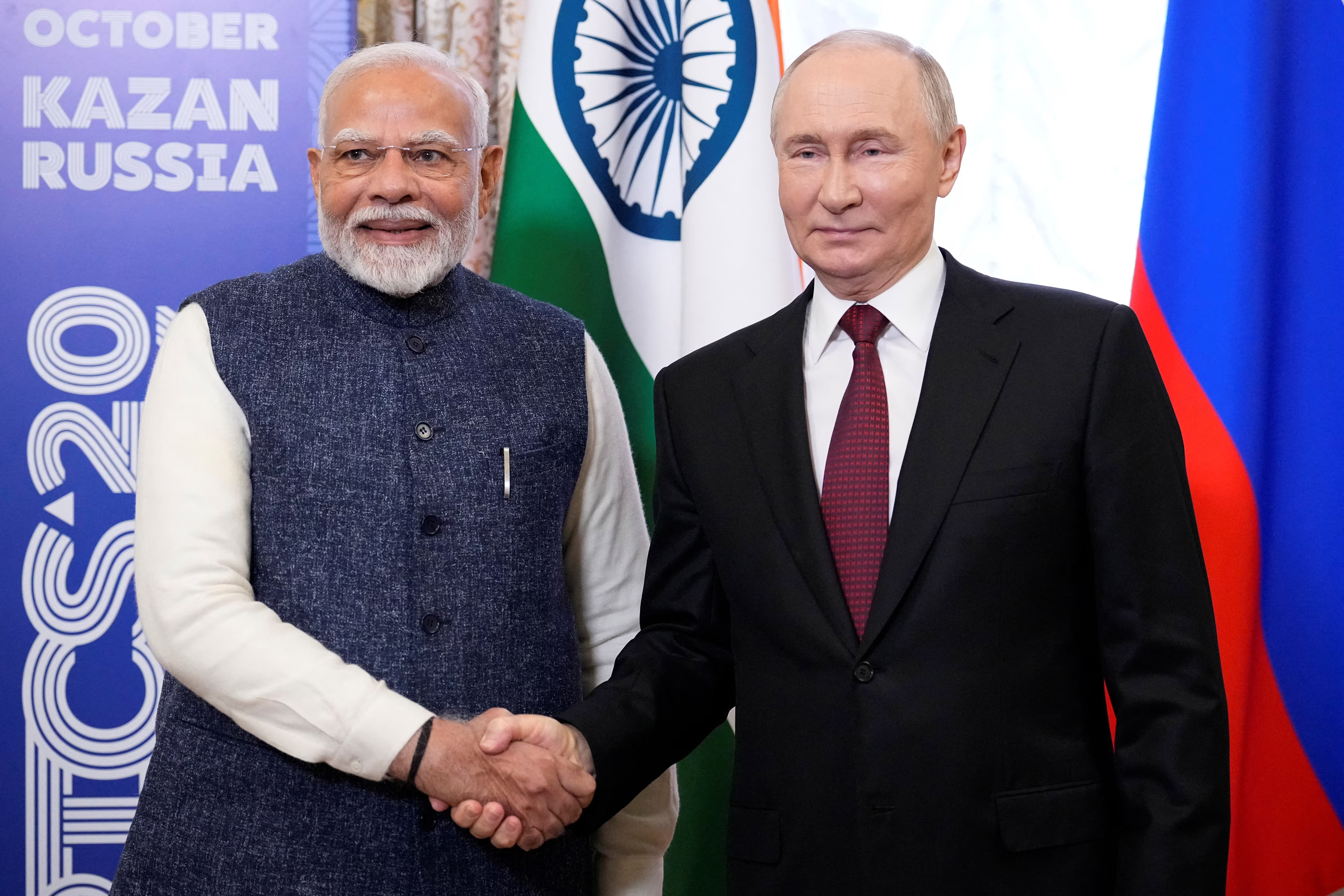 Russia Attacks the US for “Illegal” Pressure on India in the Face of Tariff Threats