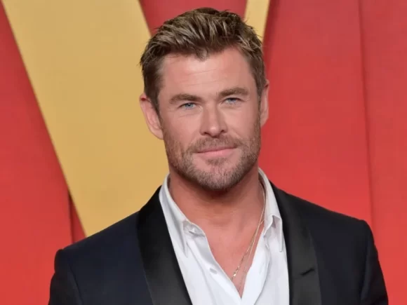 Chris Hemsworth, an actor, talks about his “out of body” experience playing drums at an Ed Sheeran performance