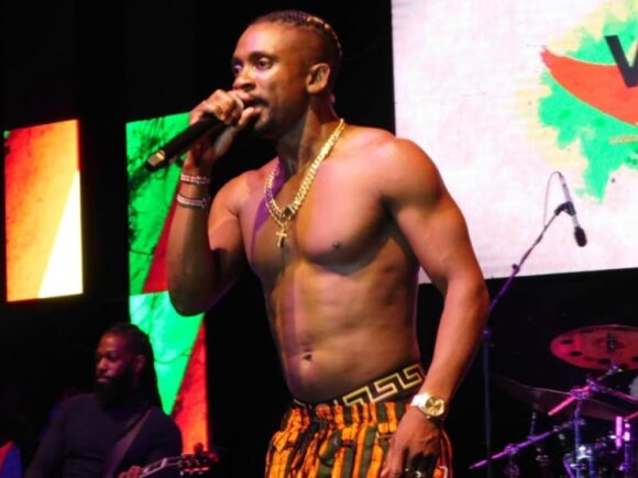 Chris Martin of Jamaica Receives a Reggae Music Award in New York City