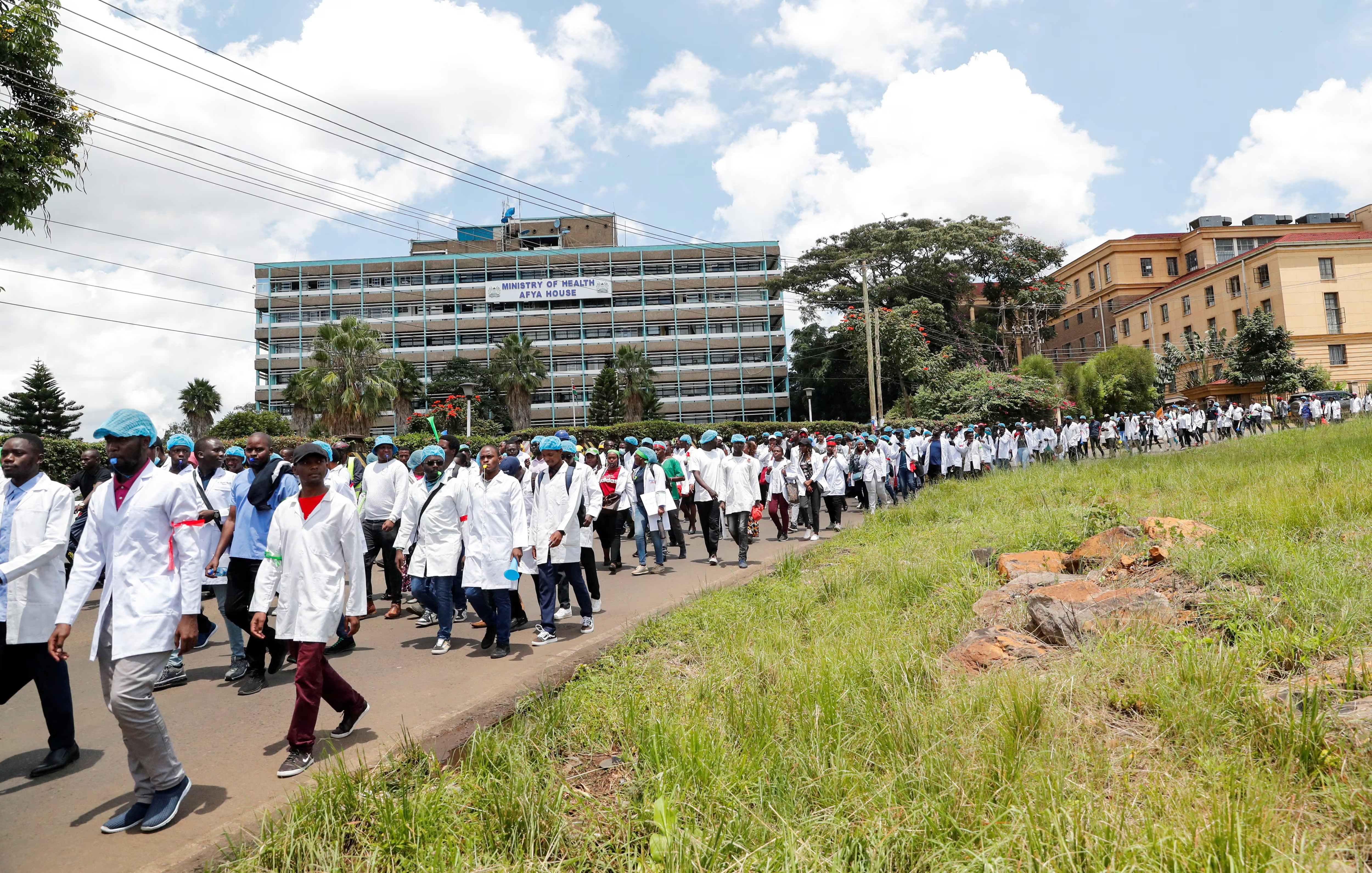 Nigerian nurses’ protest ends after a deal with the government