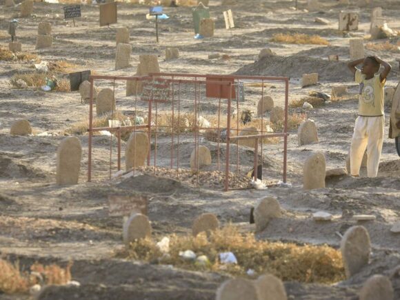 Cemeteries expand, hunger worsens in the besieged al-Fashir region of Sudan
