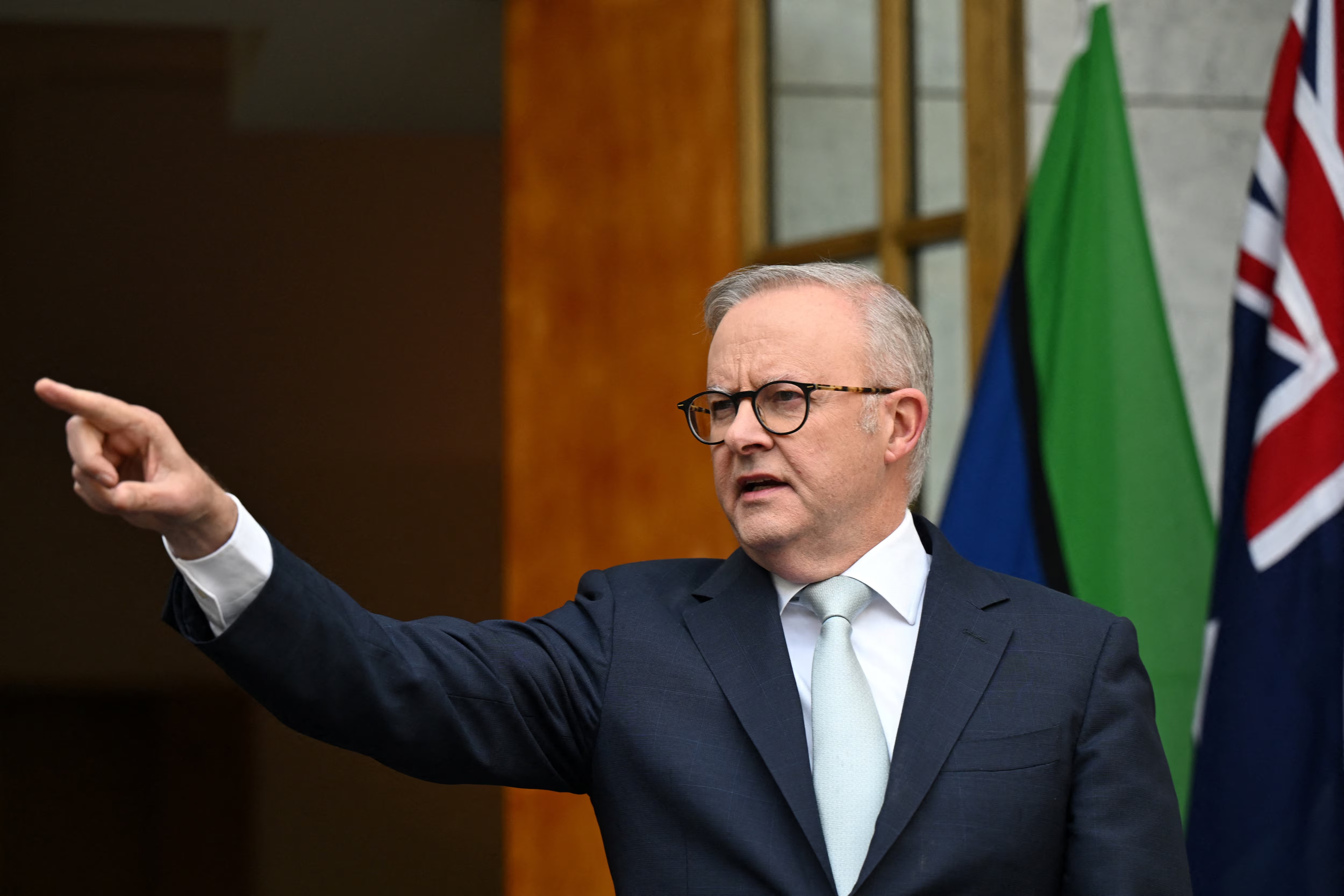 Australia Expels Iranian Ambassador Due to Alleged Antisemitic Attack Coordination