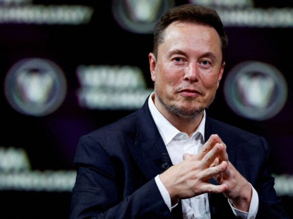Musk claims that xAI will sue Apple for its ranking practices in the App Store