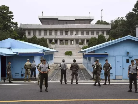 South Korea begins taking down bordering anti-North Korean loudspeakers