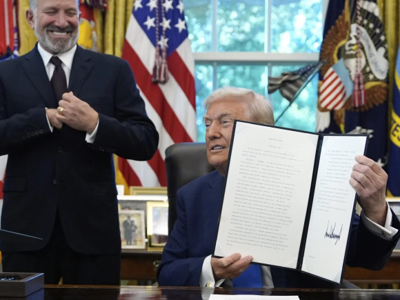 Trump Wants to Charge H-1B Skilled Worker Visa Applicants $100,000 Per Year