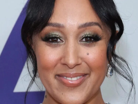 Tamera Mowry Faces Backlash for Labeling Those “Celebrating” Charlie Kirk’s Death “Demons”