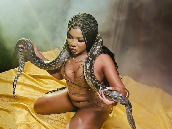 Domani Munga and Dyana Cods Dazzle in Their New Duet, “Mtu Wa Shughuli”