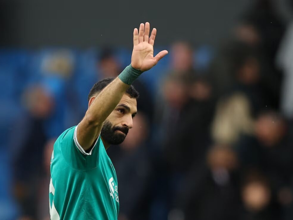 Liverpool defeats Burnley with a mediocre performance thanks to a last-minute Salah penalty