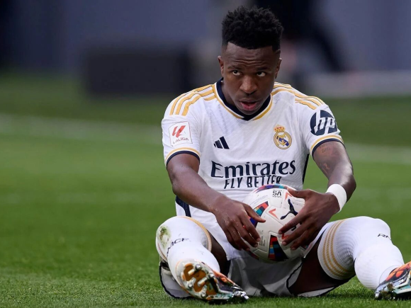 Coming from being untouchable to being unhappy, Vinicius Jr. may leave Madrid