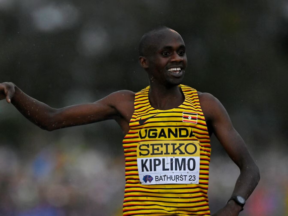 Kiplimo and Feysa win the Chicago Marathon with decisive victories