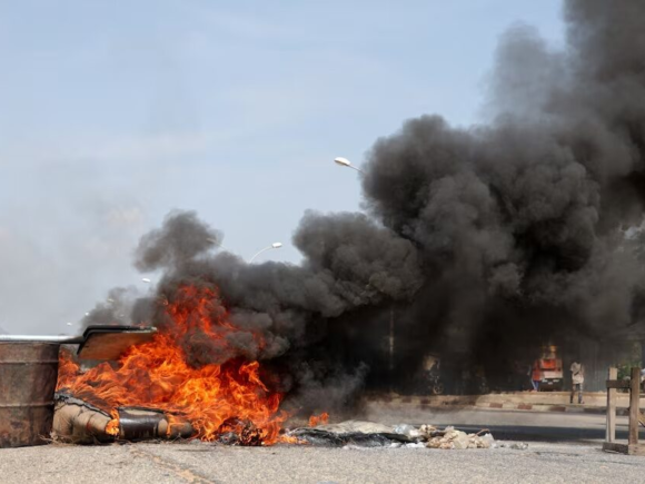 The opposition in Cameroon denounces Biya’s victory and claims fraud during violent demonstrations