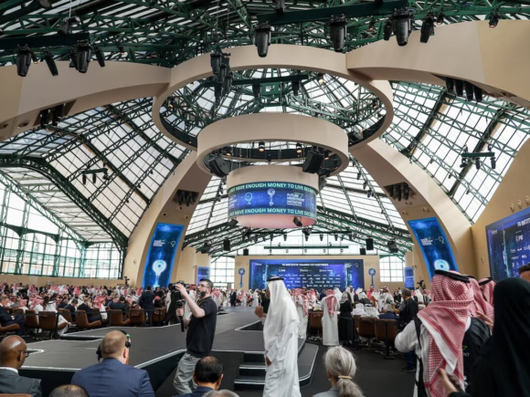 Kemet and Al Qalaa Red Flag will spend $3.5 billion in Ain Sokhna in the Suez Canal Economic Zone, according to a statement