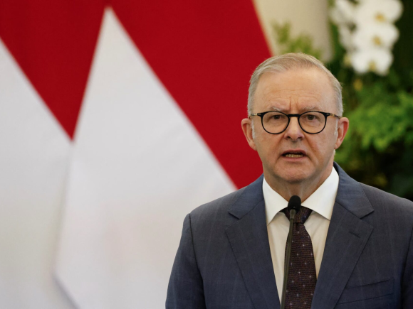 Australian PM Albanese’s and Trump Jr.’s private numbers were leaked on a US website powered by artificial intelligence