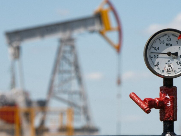 Egypt is to invest $5.7 billion in 480 oil wells