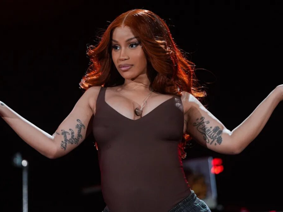 Cardi B says she’s finished traveling “to Vietnam” with Nicki Minaj for the time being: “Enjoy yourself, everyone”