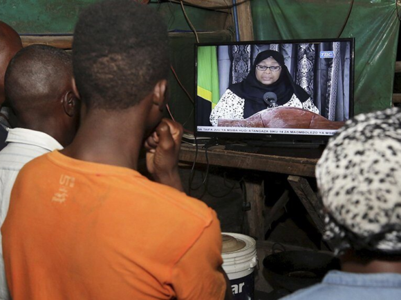 Tanzanian president retains the foreign and mining ministers while appointing a new finance minister